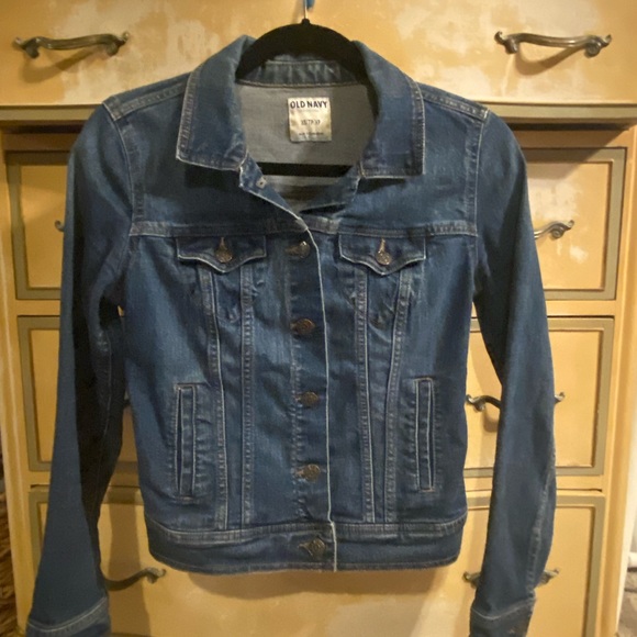 Old Navy Women’s Denim Jacket - Picture 4 of 10